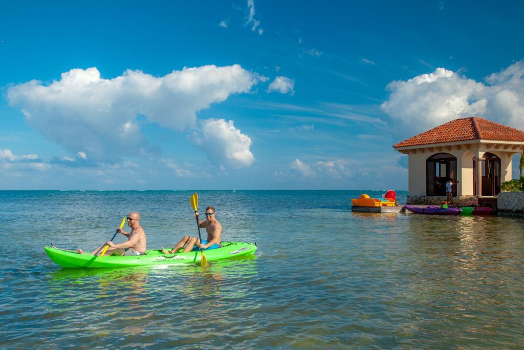 Coco Beach Resort San Pedro  Exteriér fotografie