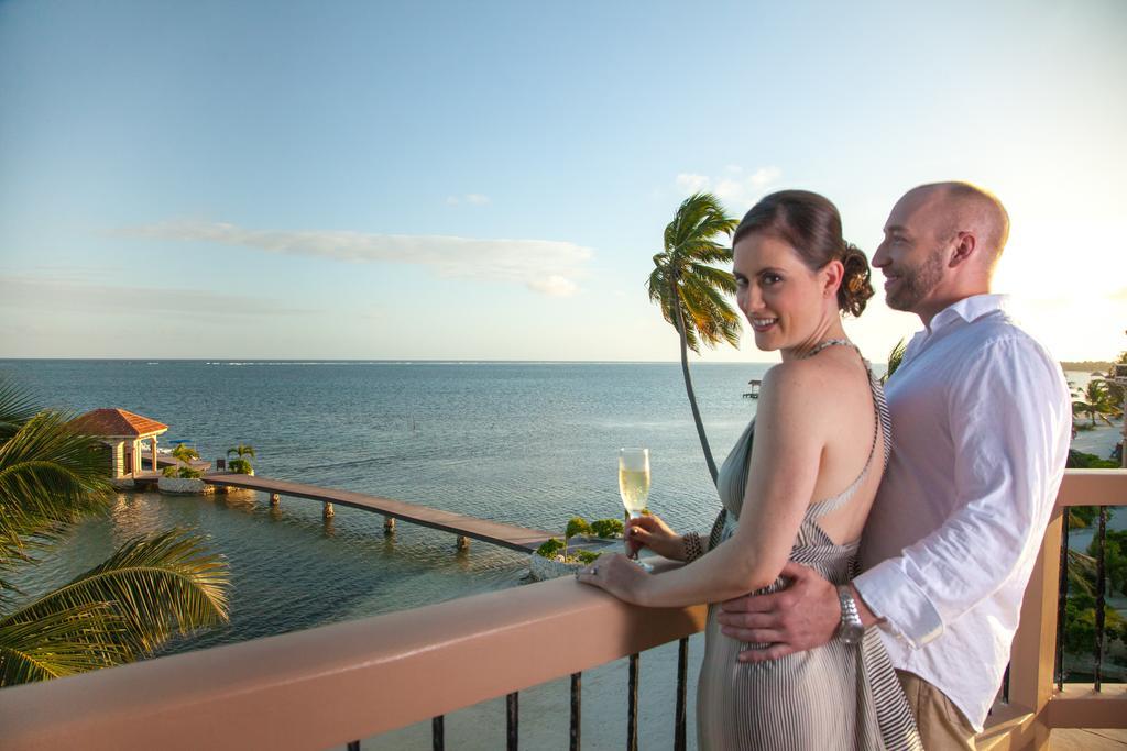 Coco Beach Resort San Pedro  Exteriér fotografie